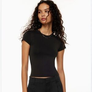 Aritzia Smooth Seamless Willow T-shirt